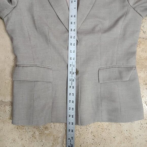 Banana Republic Tan 2PC Skirt Set, 4/10 - Picture 11 of 11